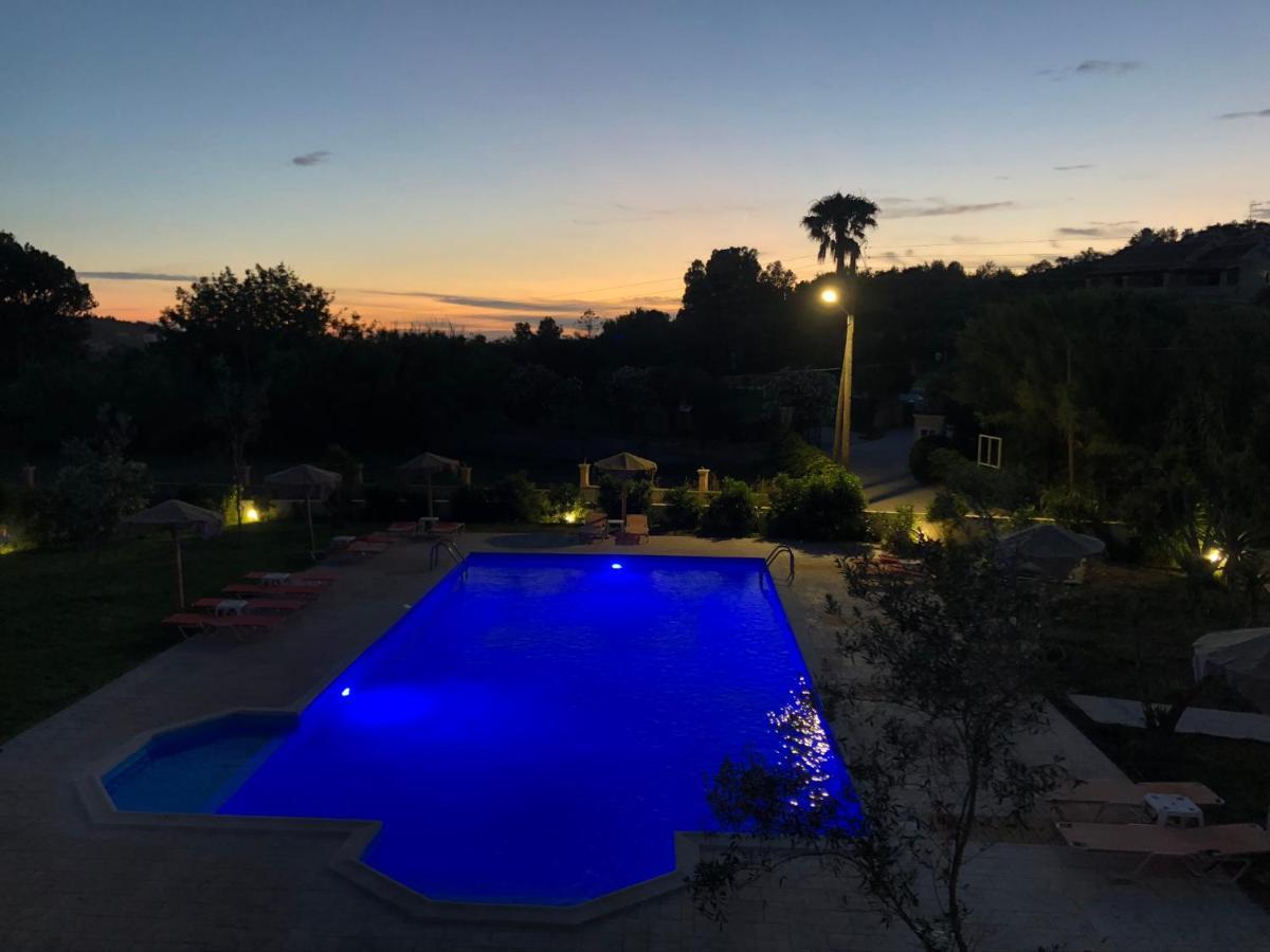 Mythos Apts Rentit Aparthotel *
