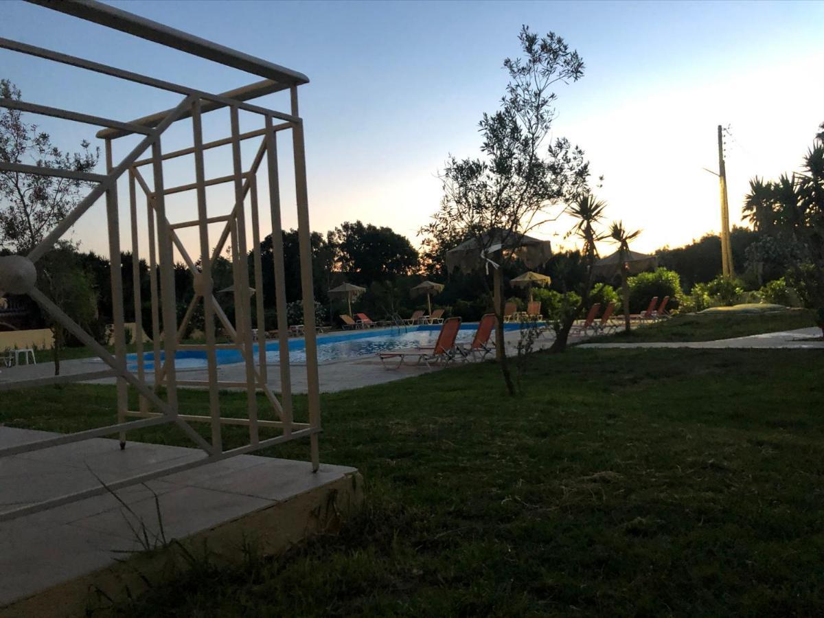 Mythos Apts Rentit Agios Stefanos Avliotes (Corfu)