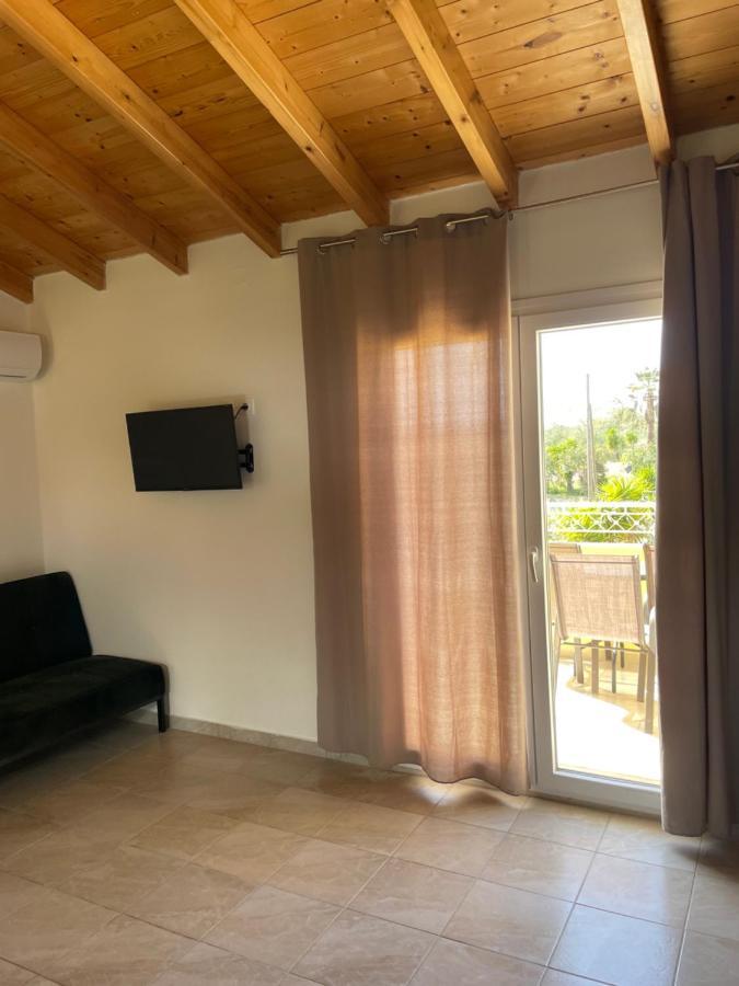Mythos Apts Rentit Agios Stefanos Avliotes (Corfu)