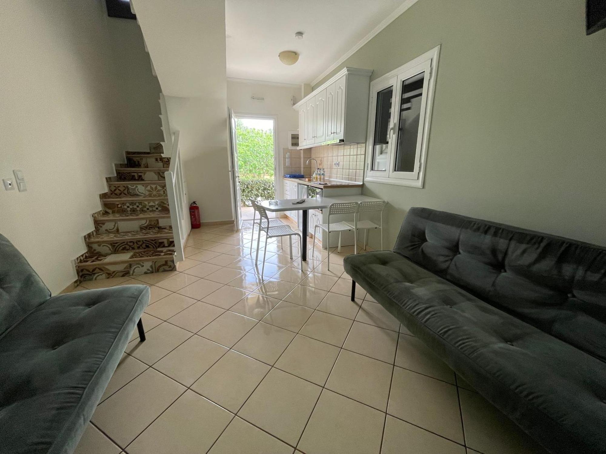 Mythos Apts Rentit * Agios Stefanos Avliotes (Corfu)