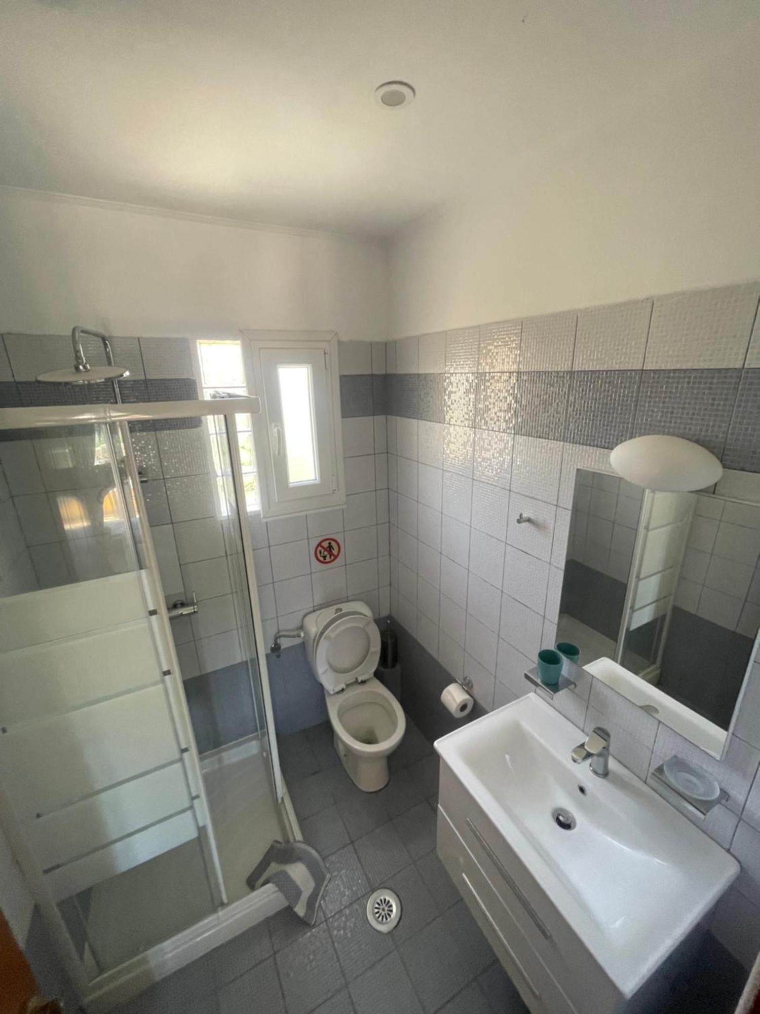 Mythos Apts Rentit Agios Stefanos Avliotes (Corfu)