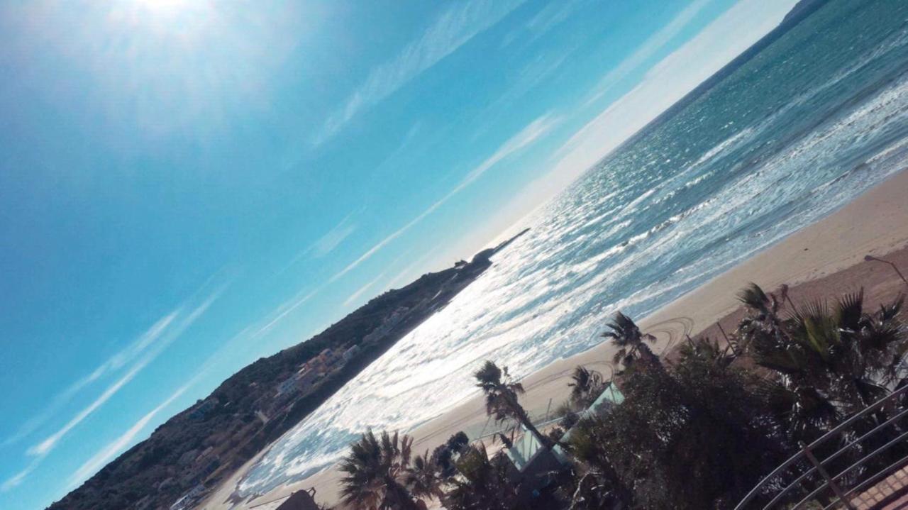 Mythos Apts Rentit