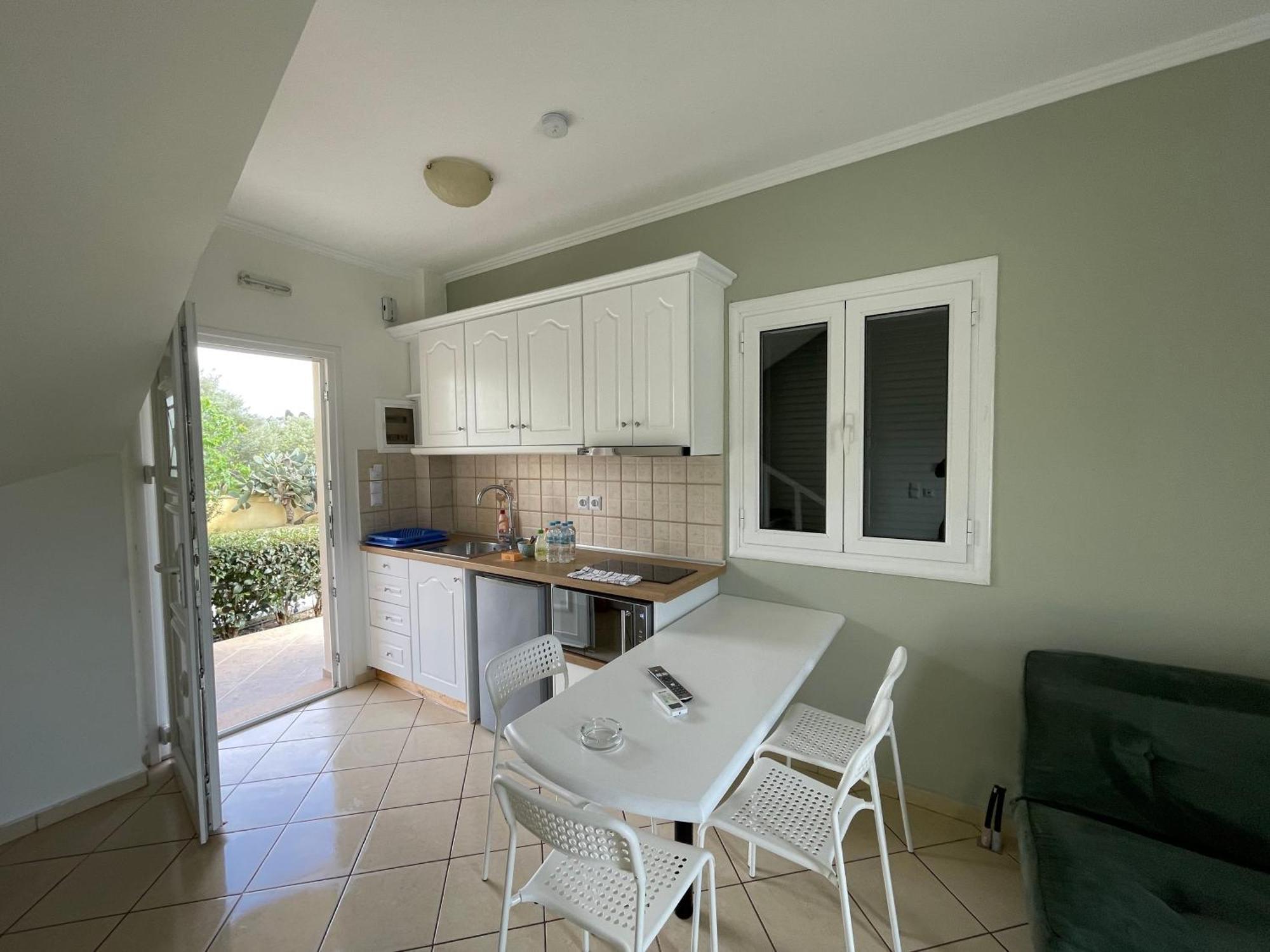 Mythos Apts Rentit Appart hôtel Agios Stefanos Avliotes (Corfu)
